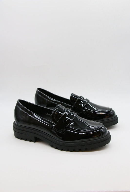 MOCASSINS EN CUIR VERNIS - NOIR