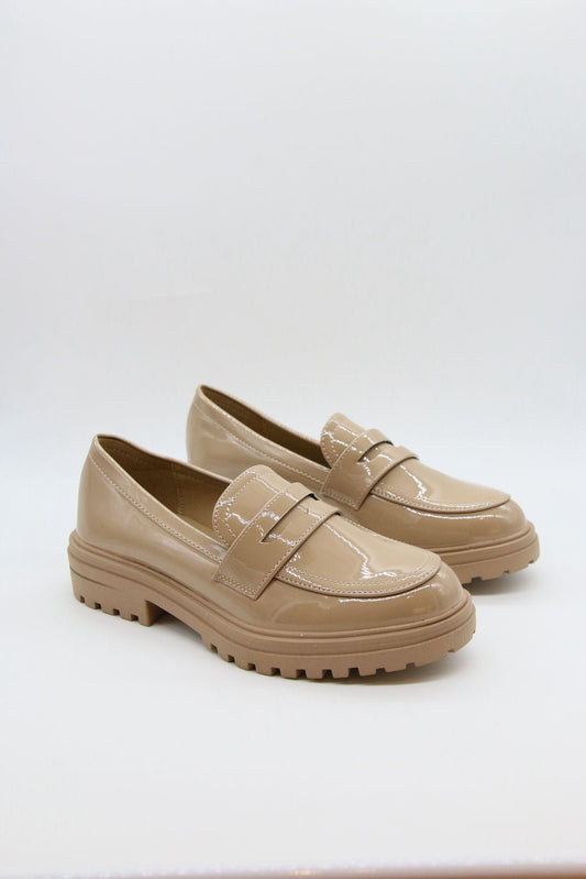 MOCASSINS EN CUIR VERNIS - KHAKI